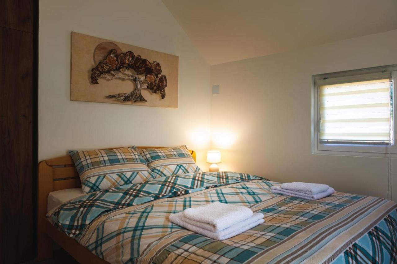 Apartmani Dordevic Golubac Buitenkant foto
