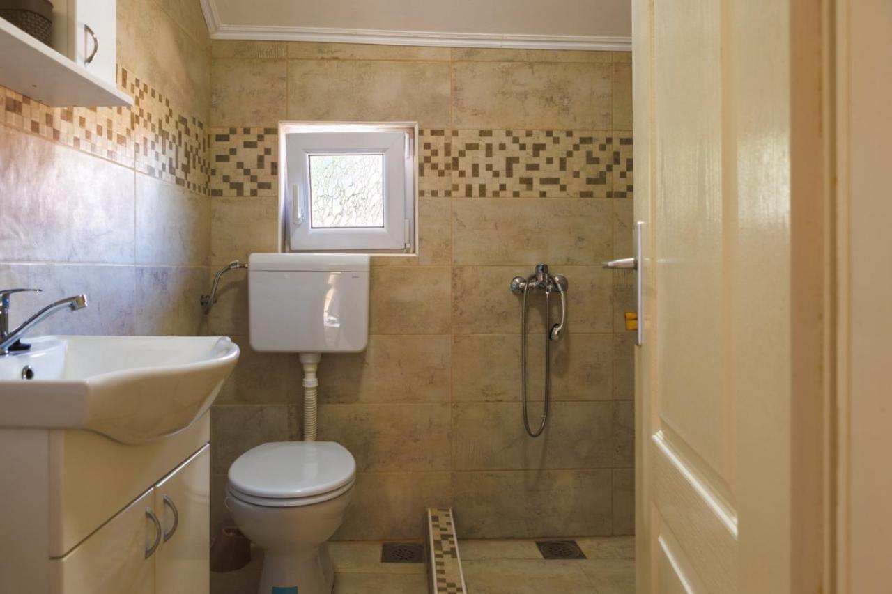 Apartmani Dordevic Golubac Buitenkant foto